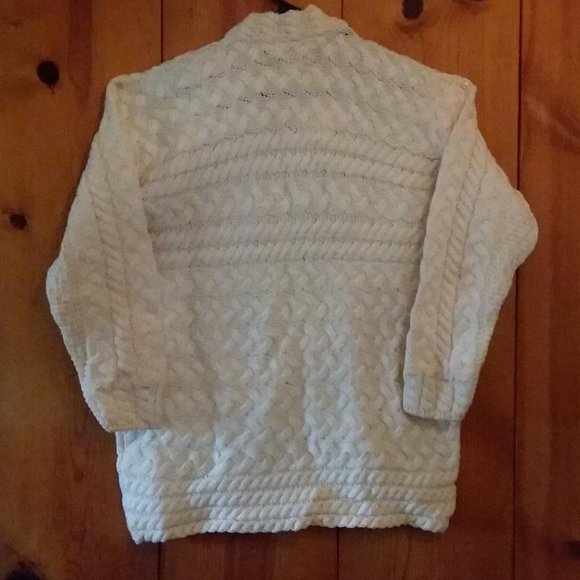 NWT 100% Merino Wool Cardigan by Connemara - Picture 2 of 8